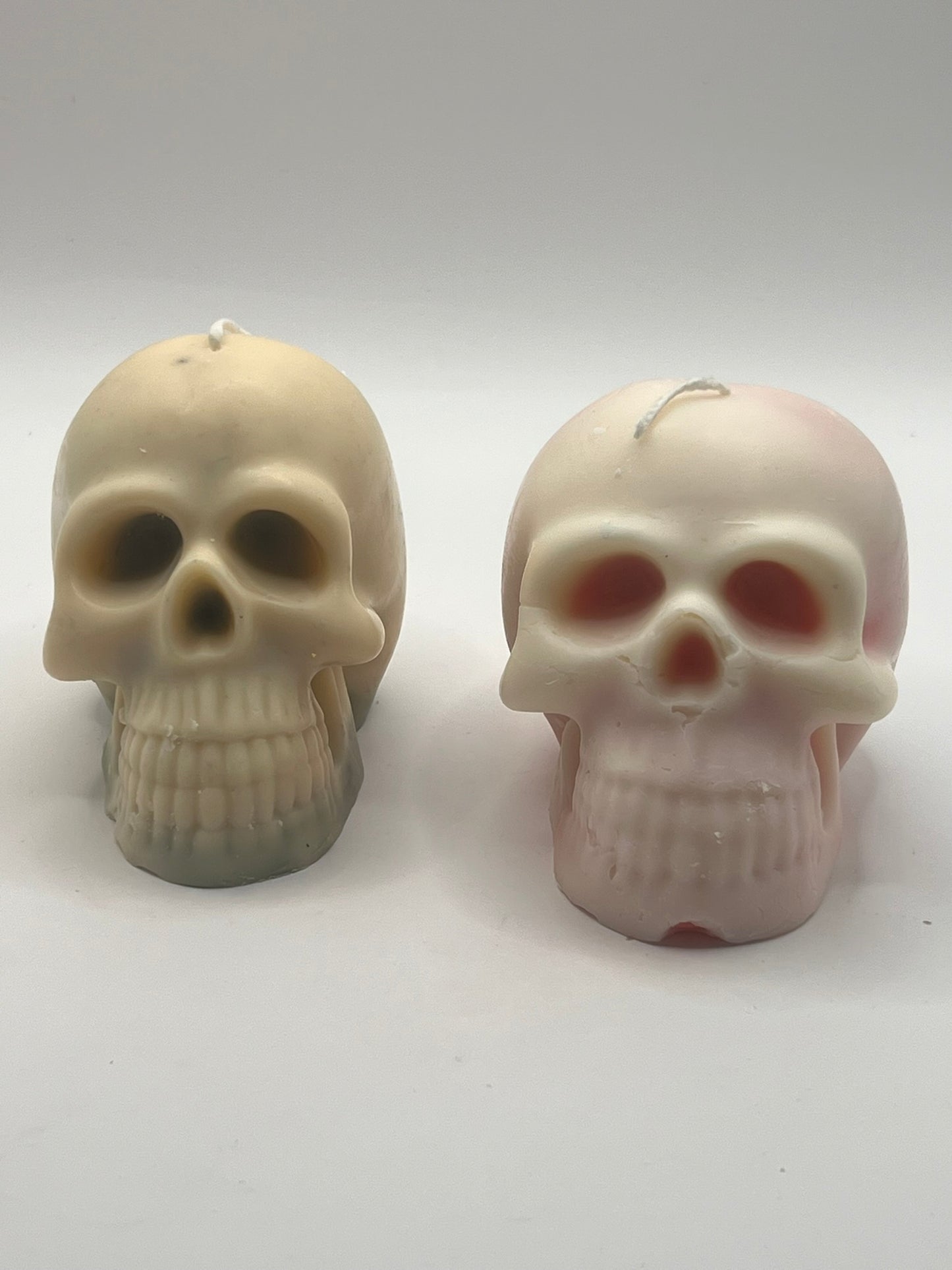Gothic Skull Candle