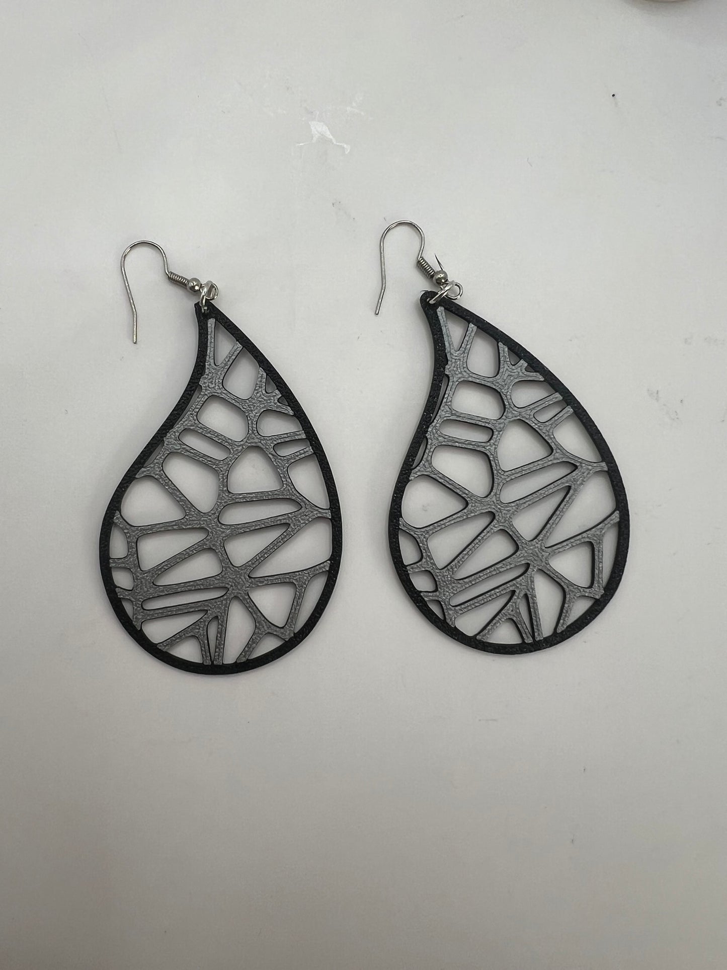 Costume Jewellery - Voronoi Droplet