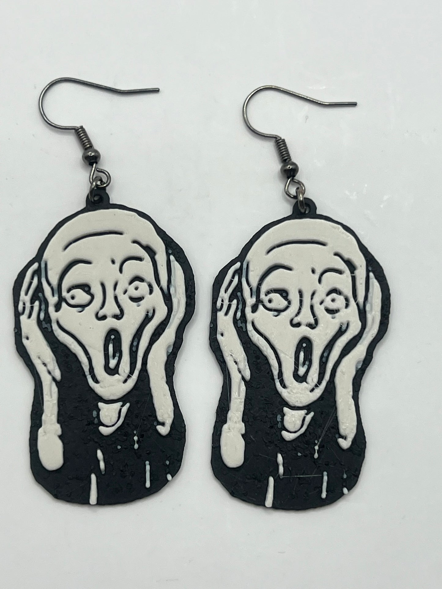 Costume Jewellery - The Scream Earrings